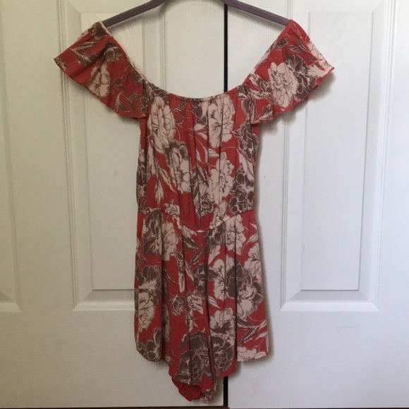 Amuse society floral romper - Picture 3 of 4